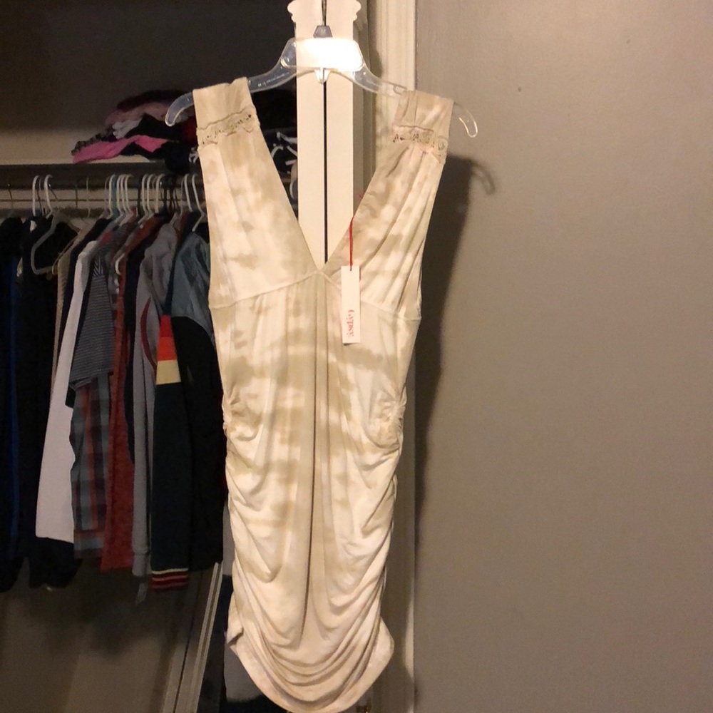 Gypsy 05 tan and white dress